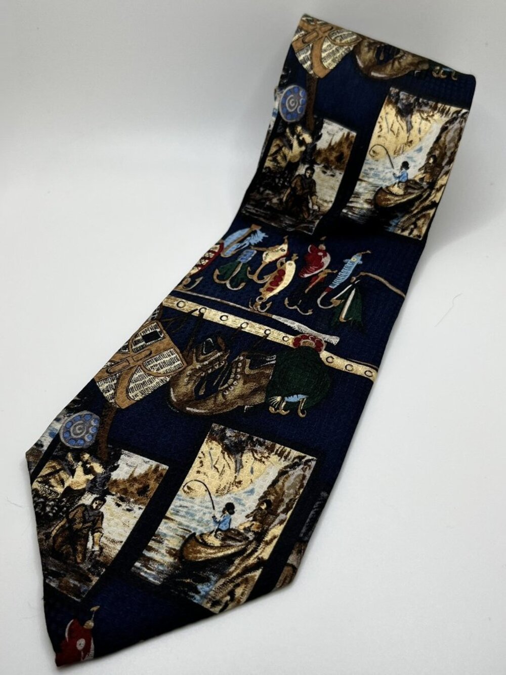 RedHead Fishing Lure Boat Scene pole picturesque 100% Silk Tie Made in USA